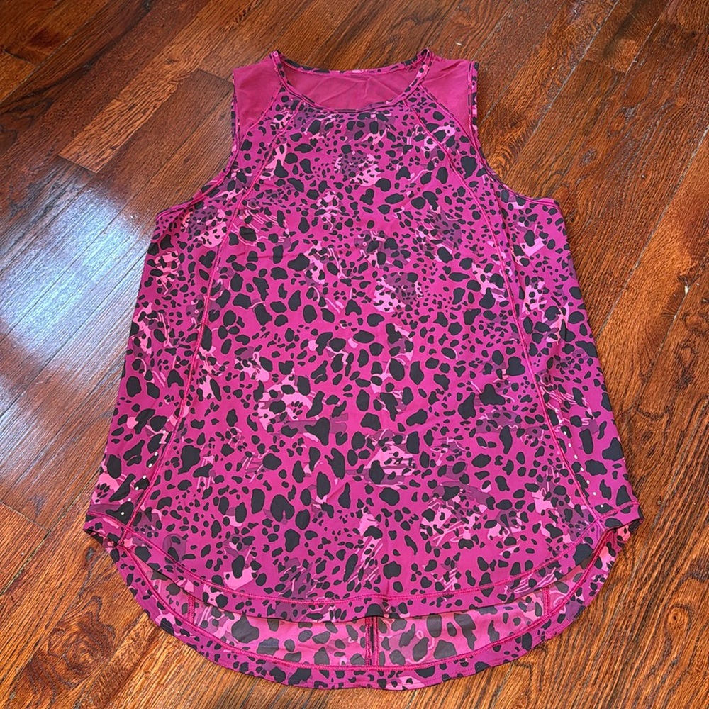 NWOT LULULEMON SCULPT TANK